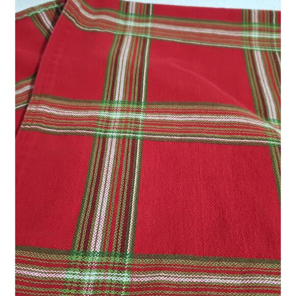 Lenox Holiday Gatherings Plaid Table Runner Tartan Red Christmas - Picture 3 of 9